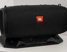 Беспроводной автомобильный сабвуфер JBL BassPro Go с Bluetooth